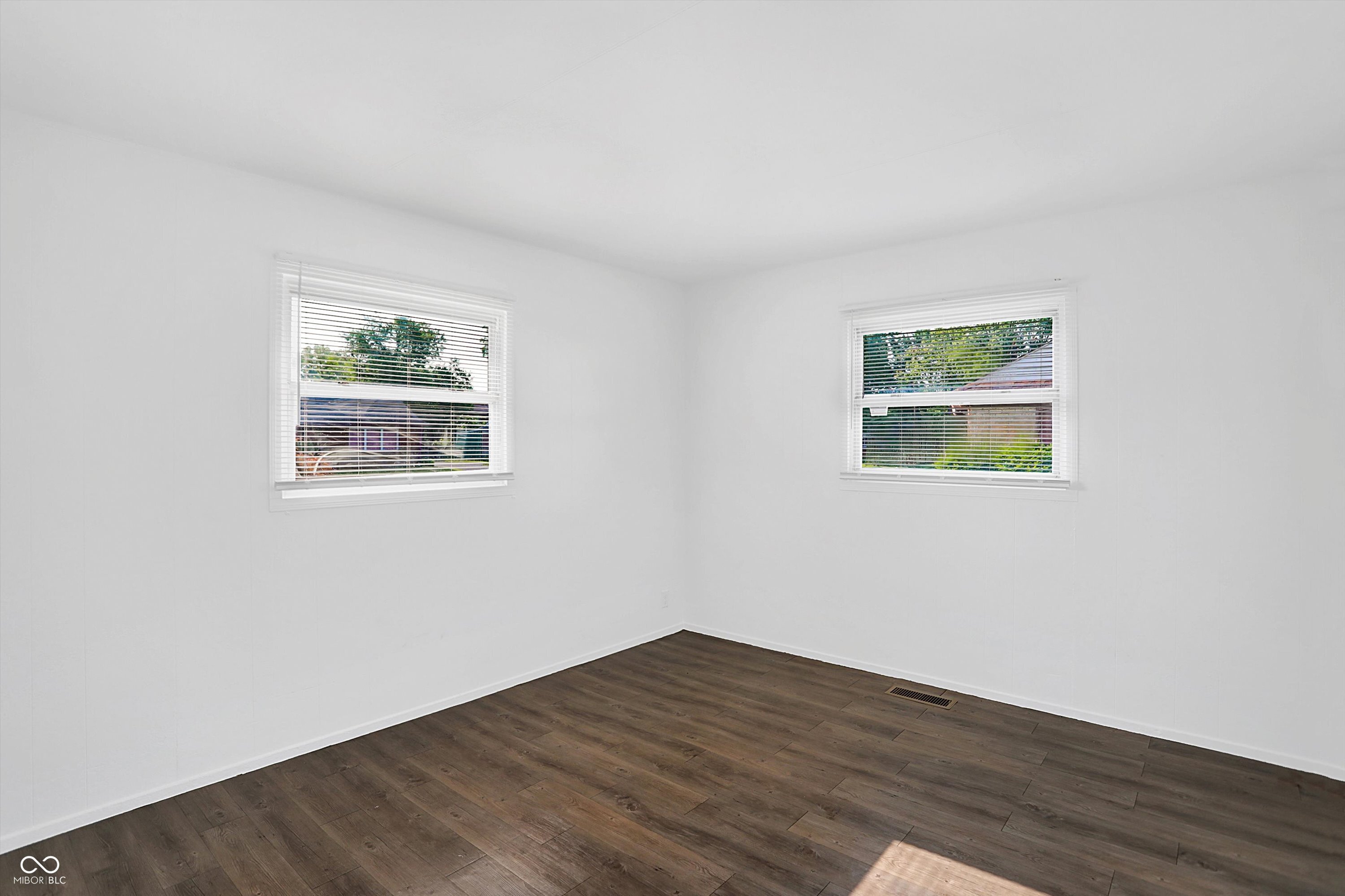 3448 Minger Road Indianapolis, IN 46222 - Photo 25 of 37 Gallery Image 25