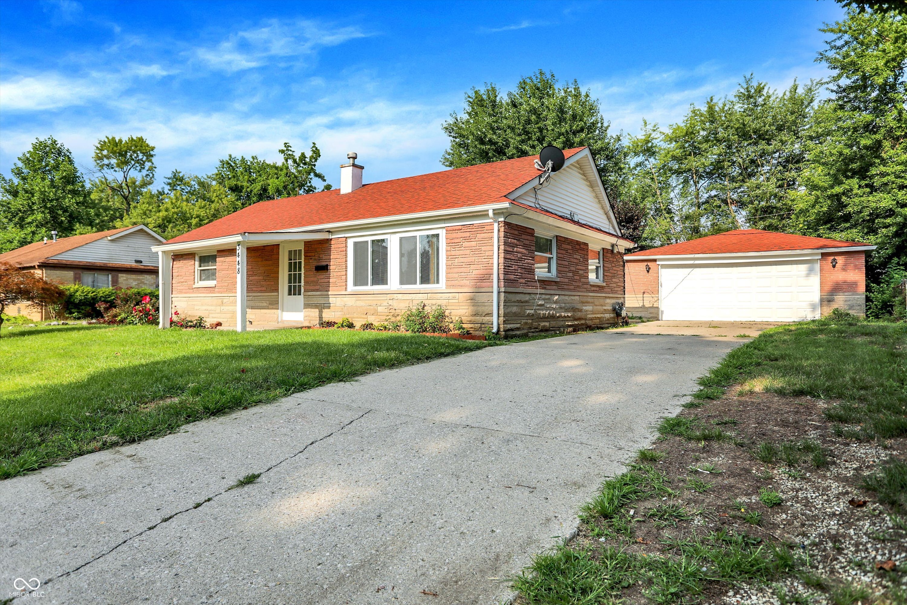 3448 Minger Road Indianapolis, IN 46222 - Photo 3 of 37 Gallery Image 3