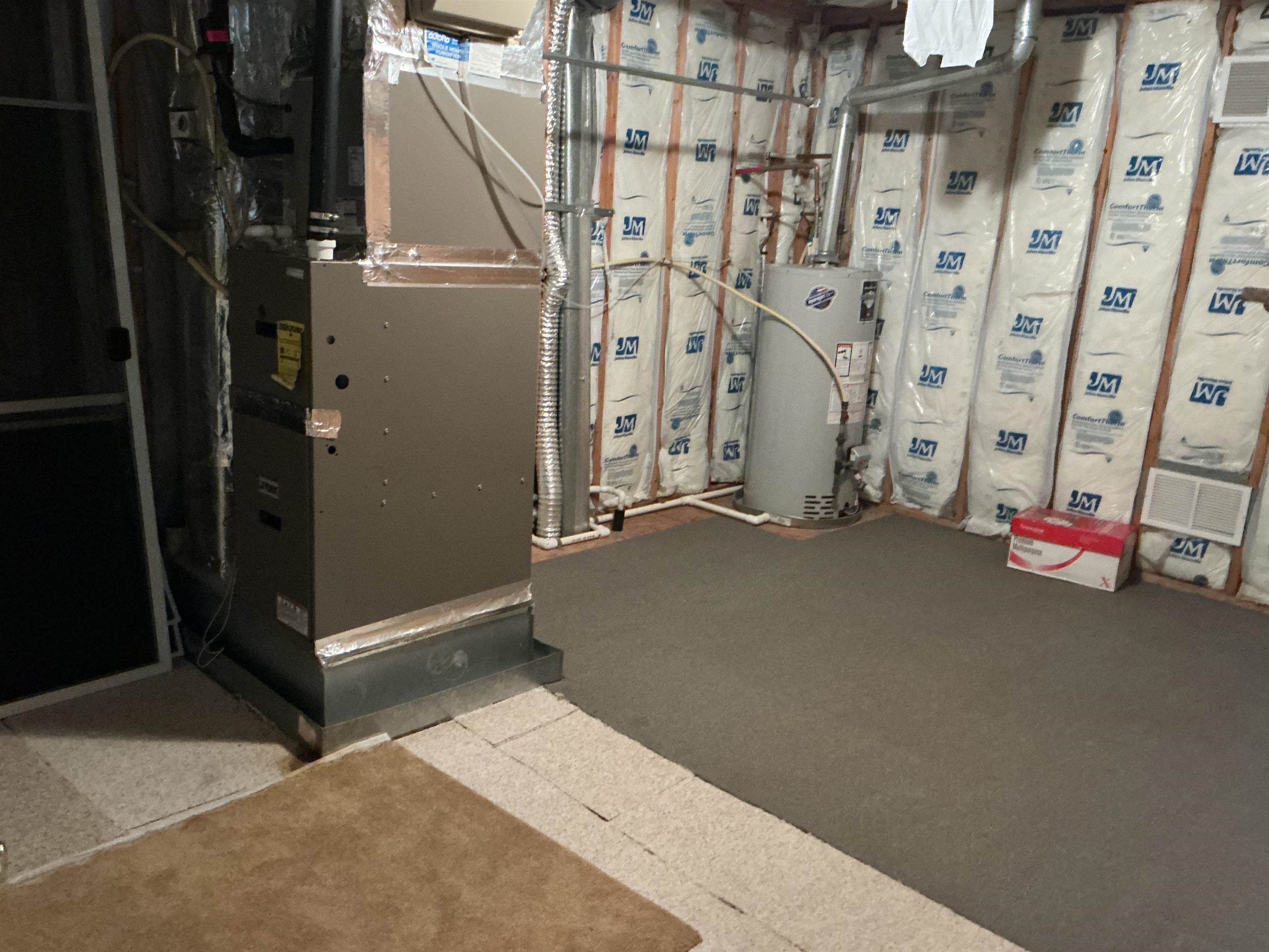 1731 Highway 9, Unit 25 Ocean View, NJ 08230 - Photo 15 of 21 a view of a room with gym equipment