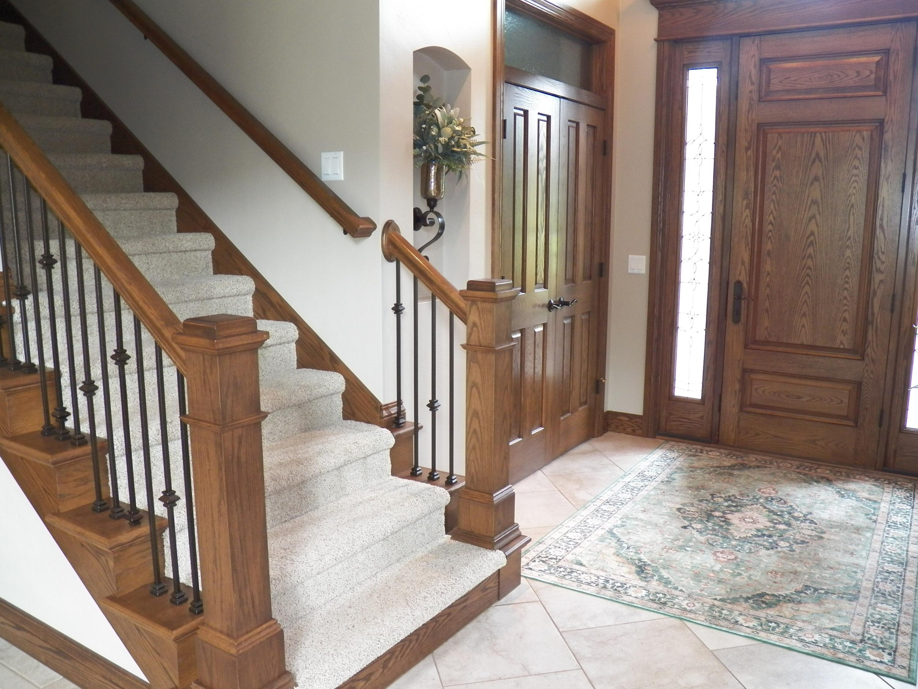 11105 Meadow Ridge Road Whitelaw, WI 54247 - Photo 8 of 126 Grand Foyer Entrance V2