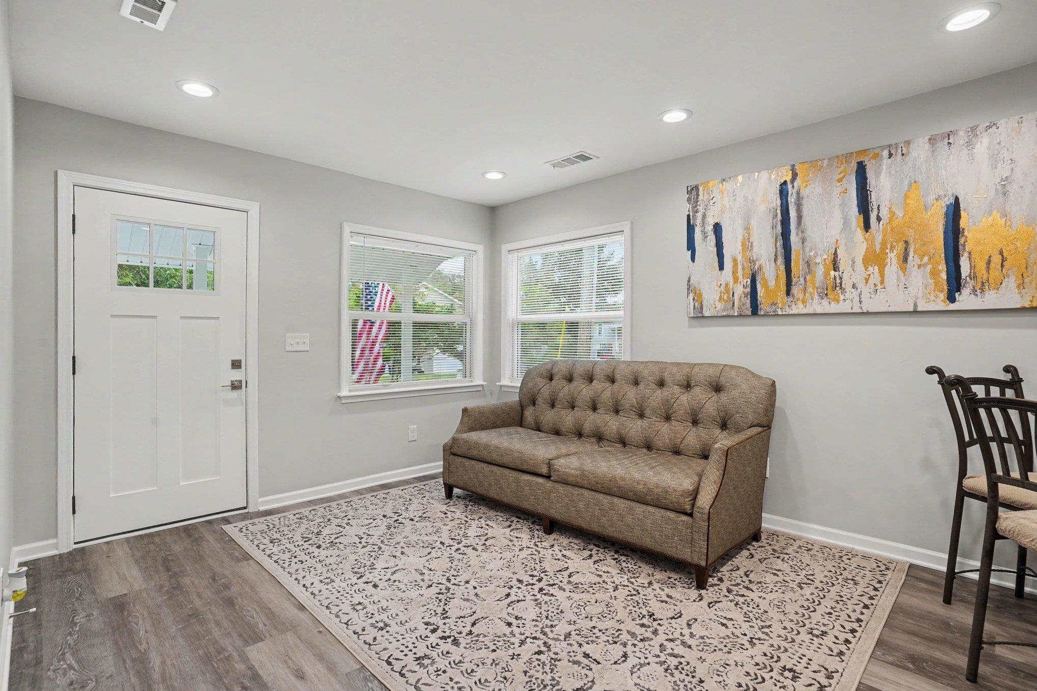 206 Maple Street Myrtle Beach, SC 29577 - Photo 4 of 30