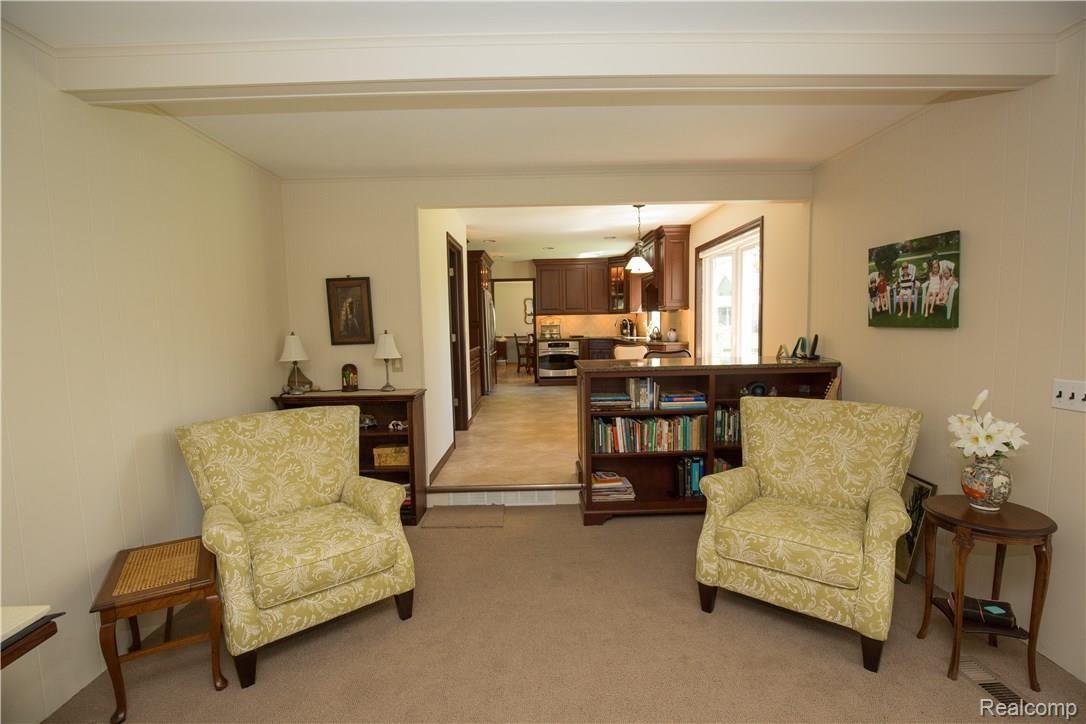 2353 Eaton Gate Road Lake Orion, MI 48360 - Photo 32 of 74 ZT7A7569.jpg