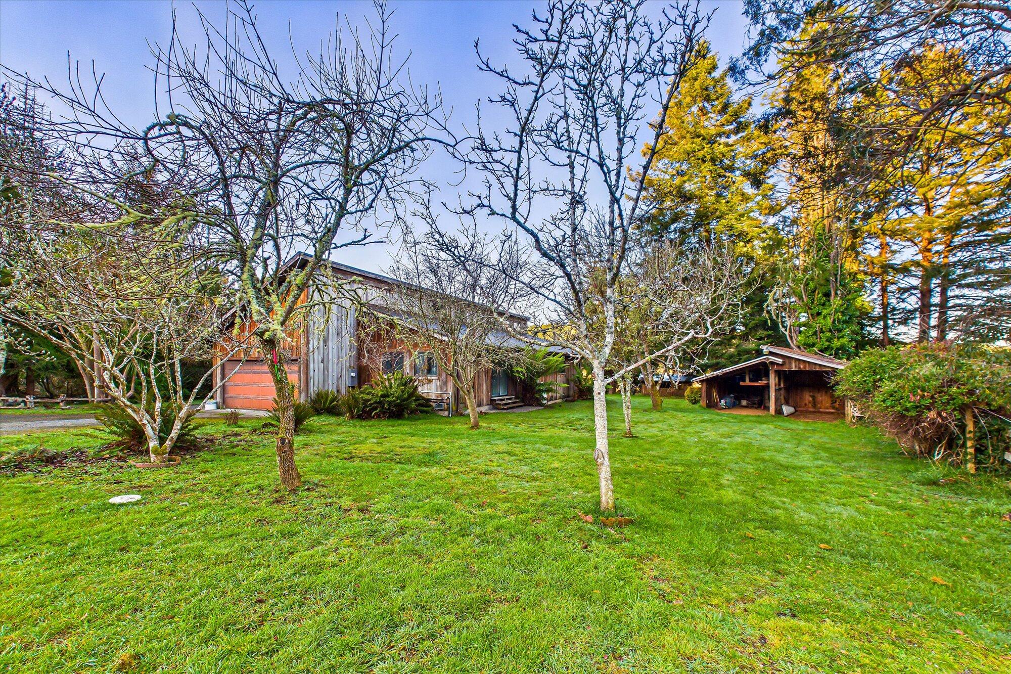 7587 Elk River Road Eureka, CA 95503 - Photo 5 of 48 04-7587 Elk River Rd-104