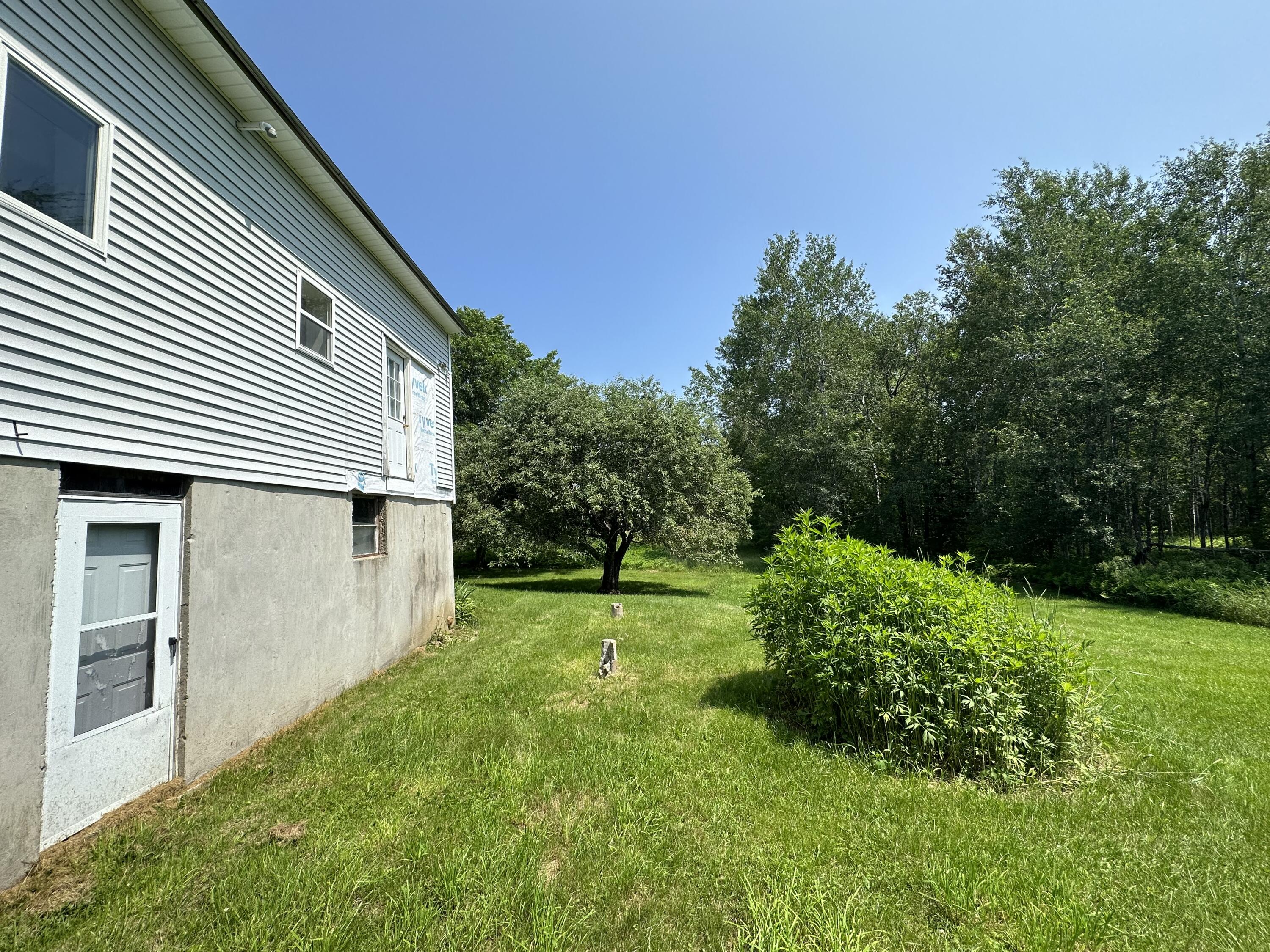 349 Woodville Road Lincoln, ME 04457 - Photo 6 of 31 97701625-3020-465B-8562-7017654B5113