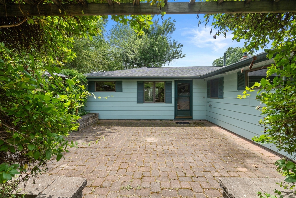5 Sunset Road Maynard, MA 01754 - Photo 33 of 42