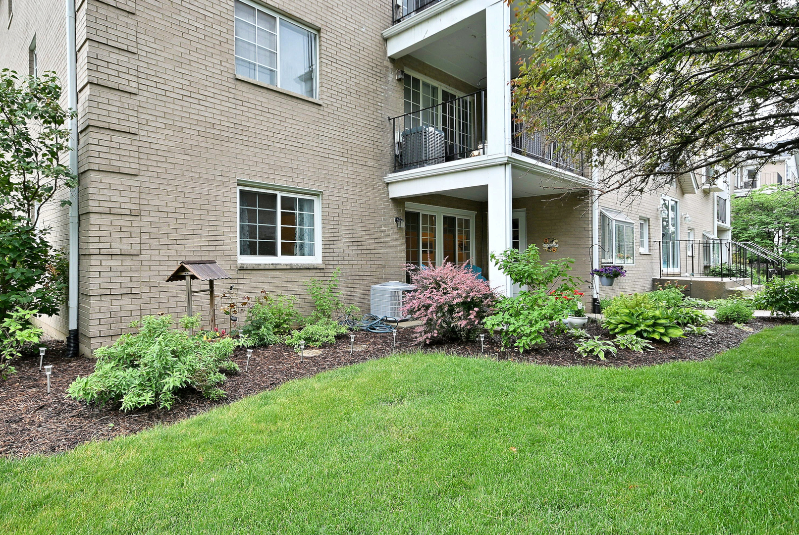 462 South President Street, Unit 101 Carol Stream, IL 60188 - Photo 33 of 40