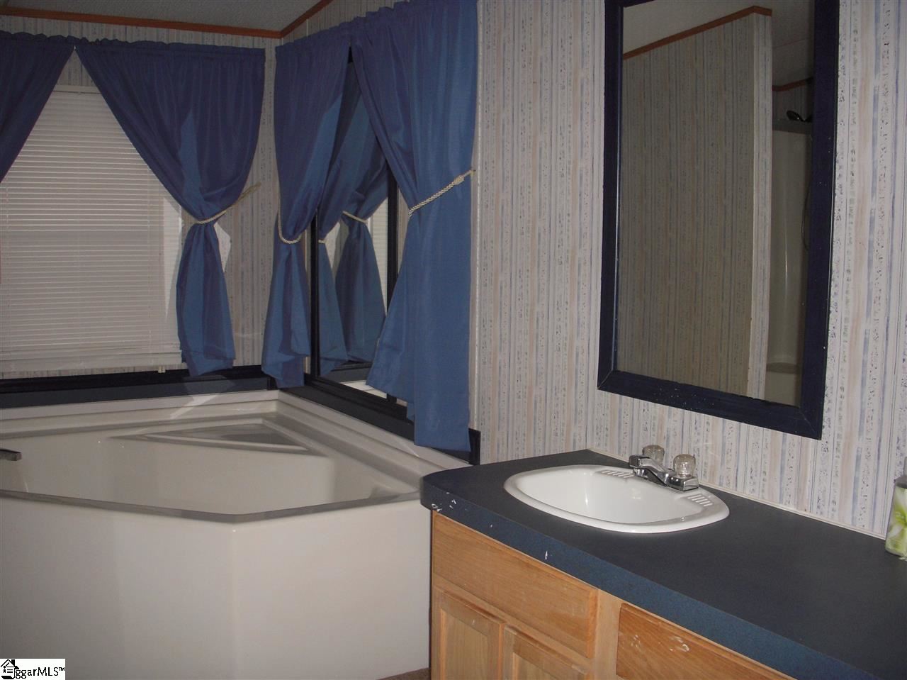100 Keeler Bridge Road Marietta, SC 29661 - Photo 14 of 20