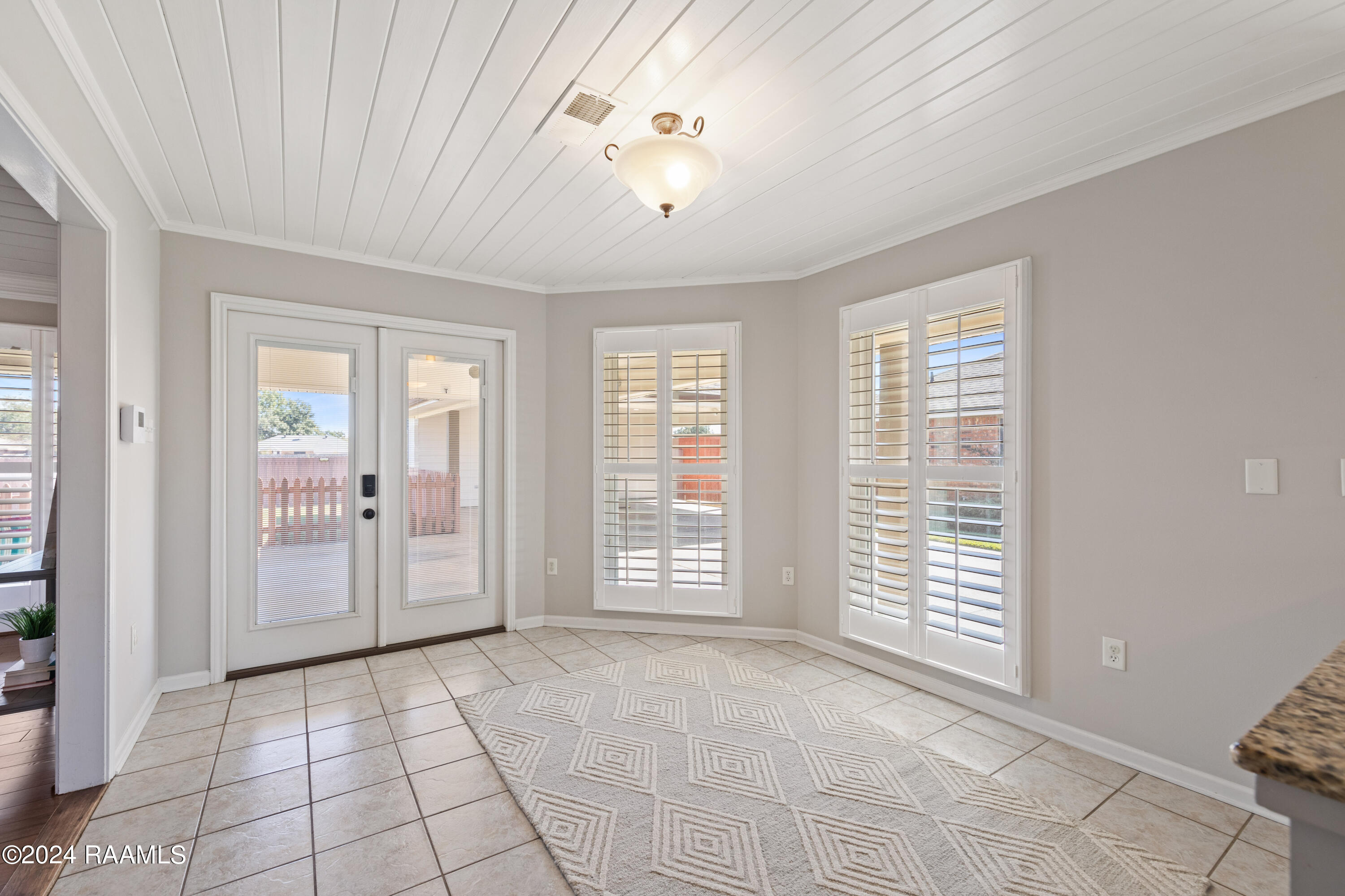 212 Candlelight Drive Lafayette, LA 70506 - Photo 17 of 50 212Candlelight-59