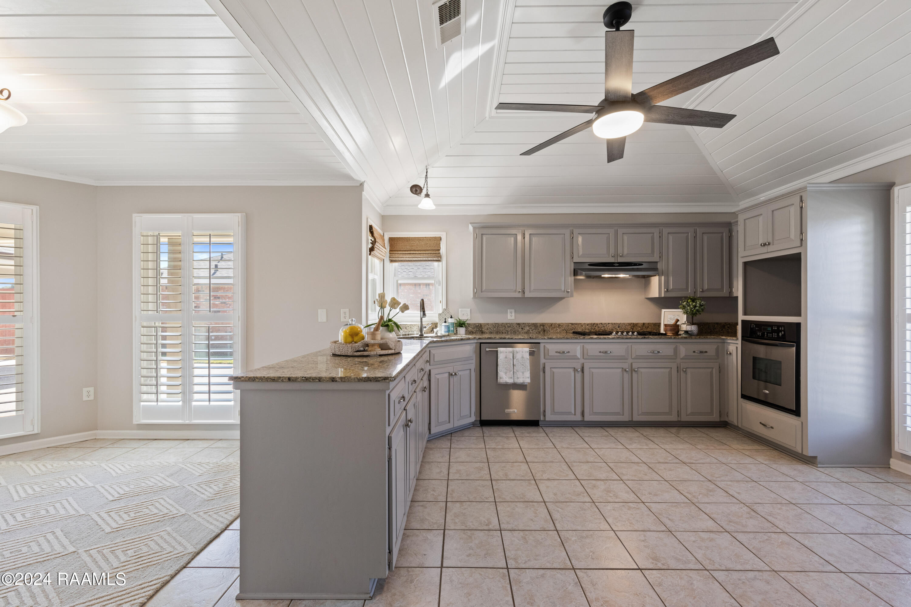 212 Candlelight Drive Lafayette, LA 70506 - Photo 18 of 50 212Candlelight-62