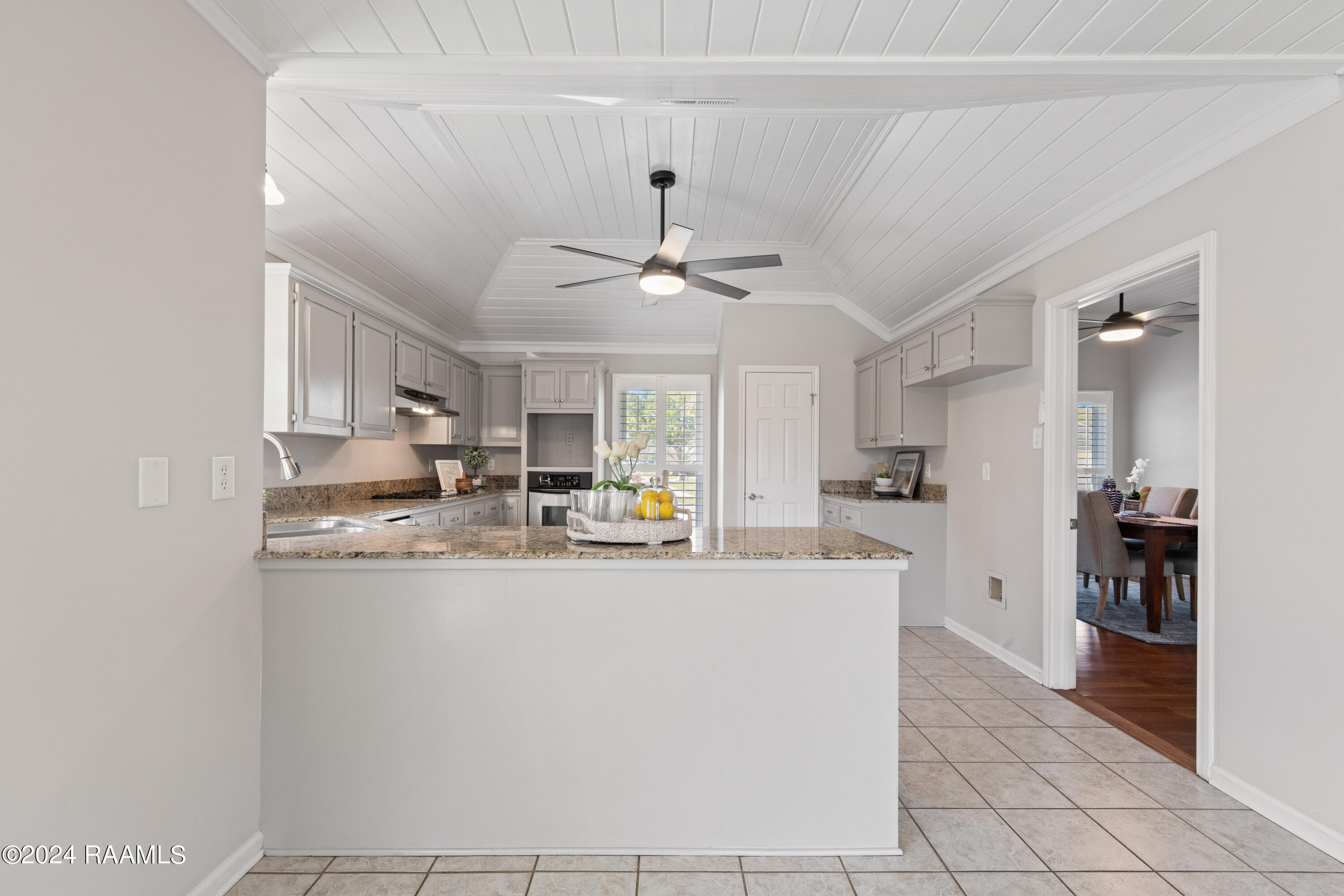 212 Candlelight Drive Lafayette, LA 70506 - Photo 22 of 50 212Candlelight-74