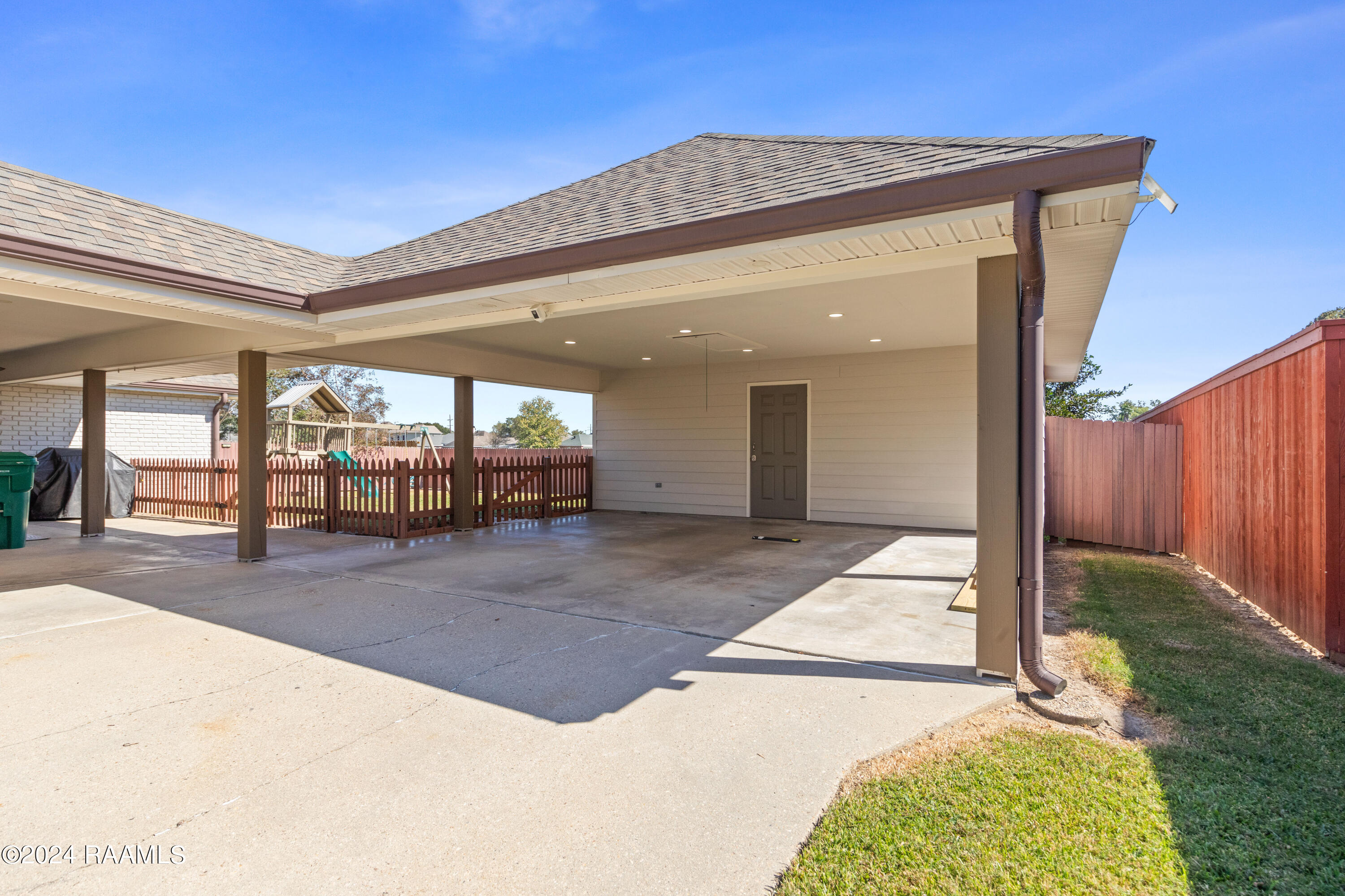 212 Candlelight Drive Lafayette, LA 70506 - Photo 44 of 50 212Candlelight-6