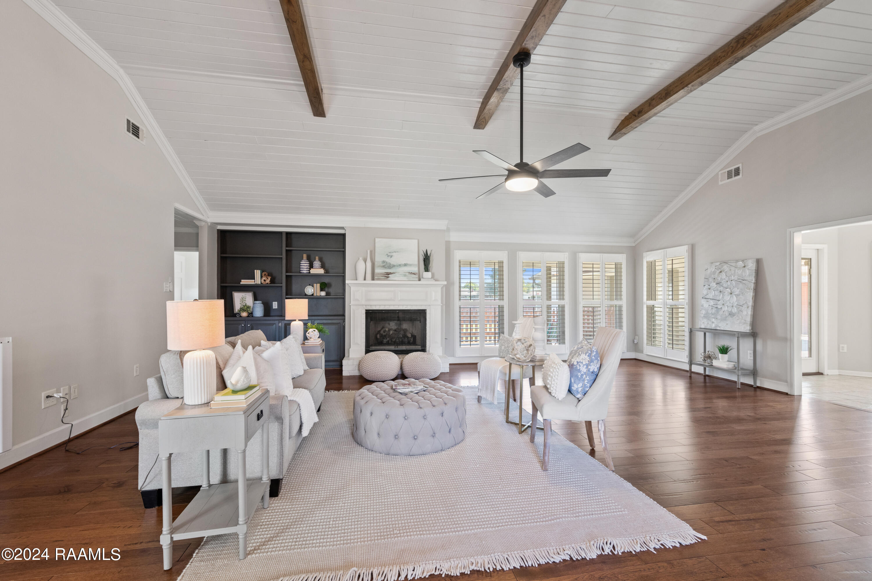 212 Candlelight Drive Lafayette, LA 70506 - Photo 6 of 50 212Candlelight-23