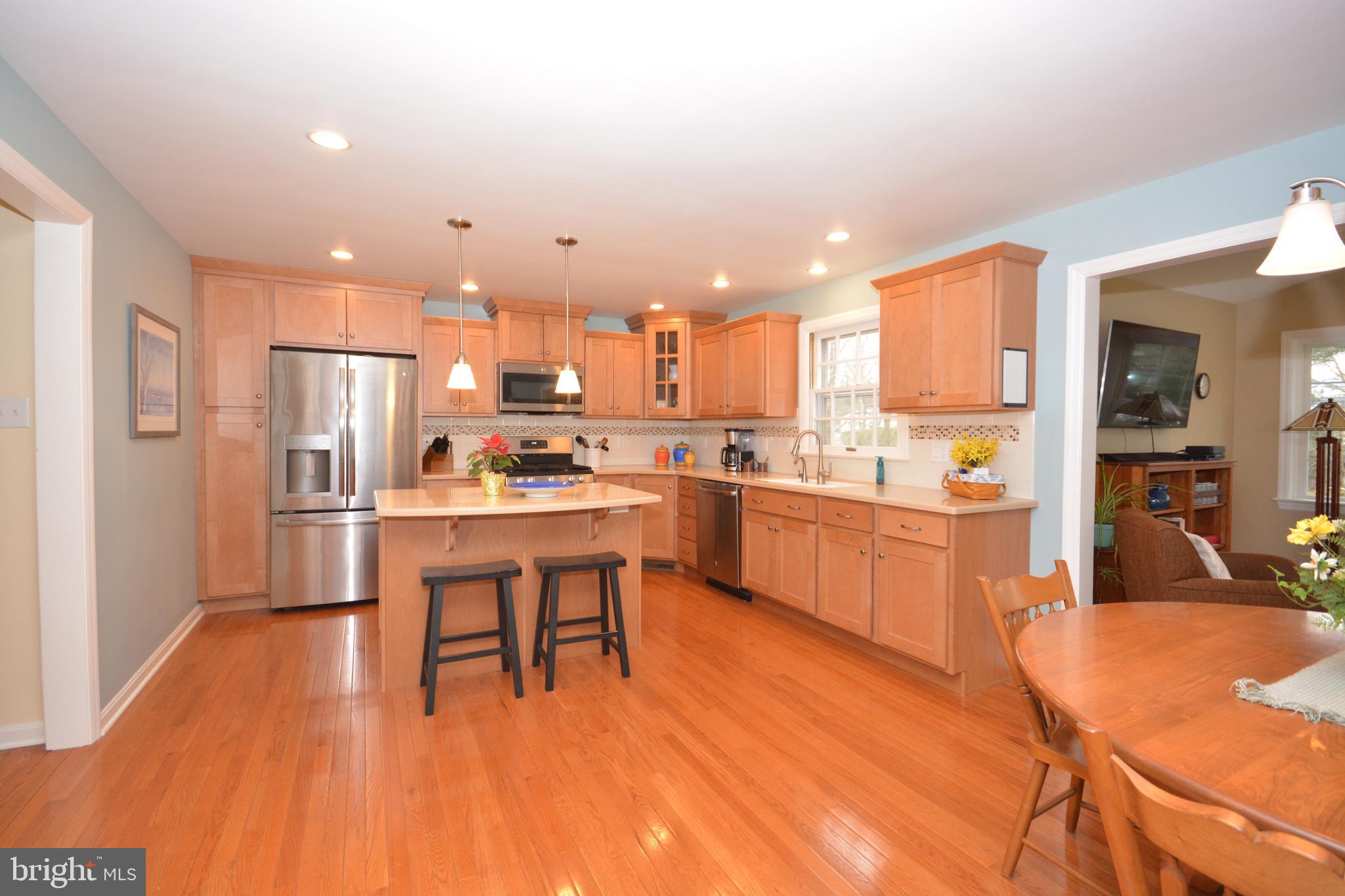 1949 Rachael Drive Lancaster, PA 17601 - Photo 3 of 28 Kitchen
