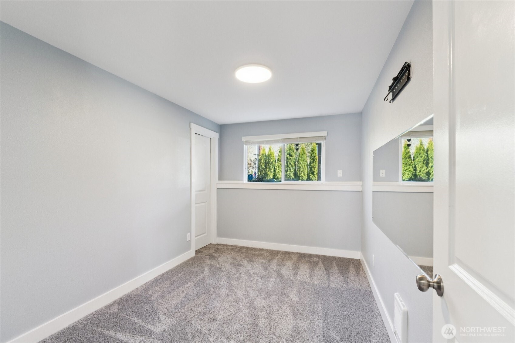 4409 26th Avenue Southwest Seattle, WA 98106 - Photo 19 of 26