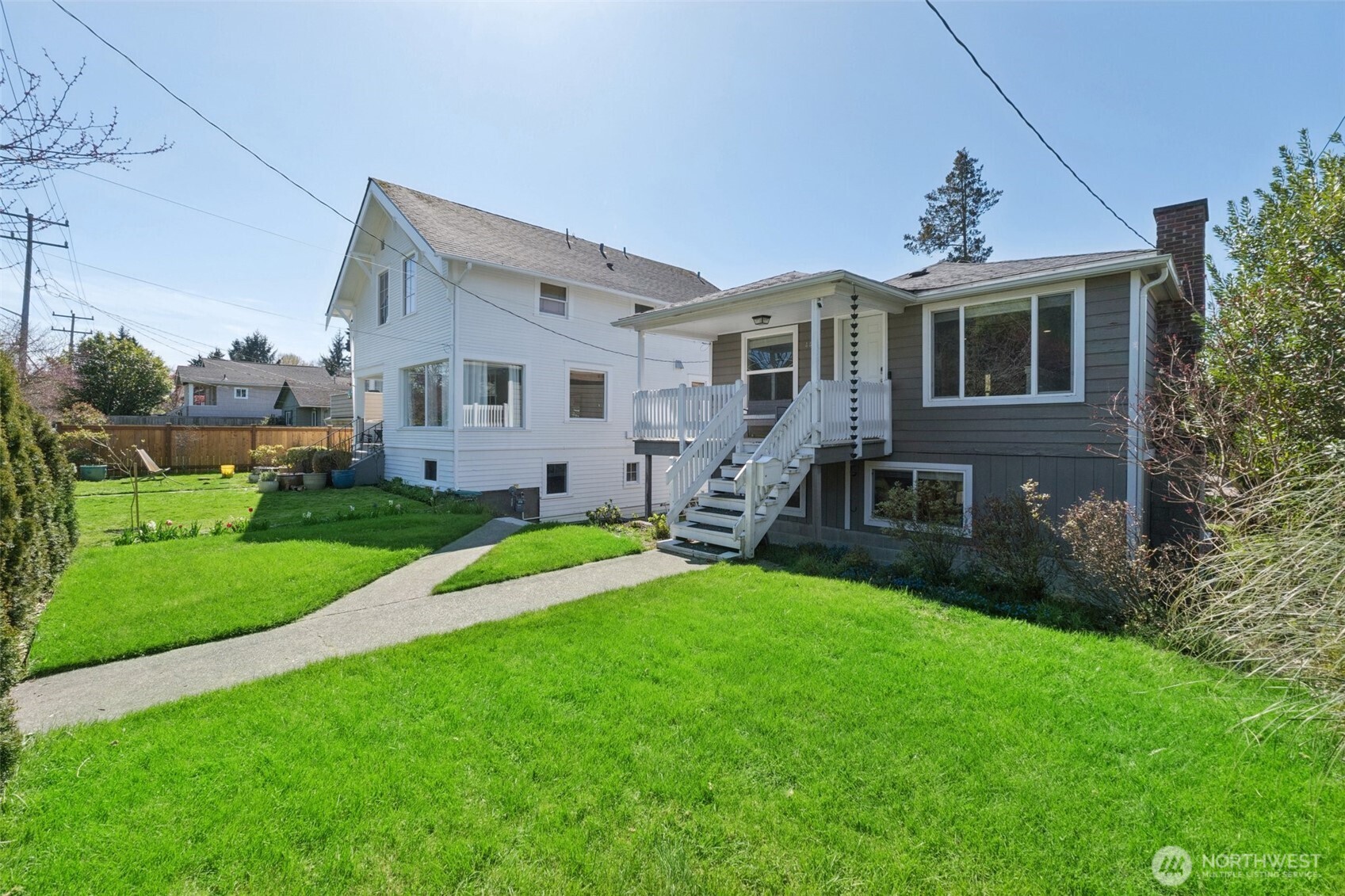 4409 26th Avenue Southwest Seattle, WA 98106 - Photo 2 of 26