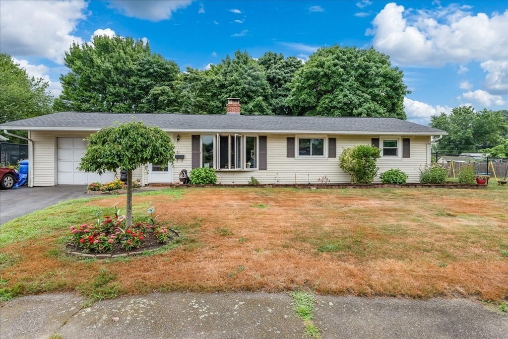 21 Louise Road Holbrook, MA 02343 - Photo 1 of 21 Gallery Image 1