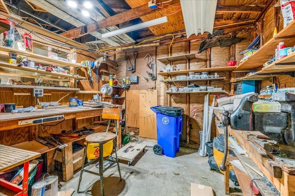 21 Louise Road Holbrook, MA 02343 - Photo 16 of 21 Gallery Image 16