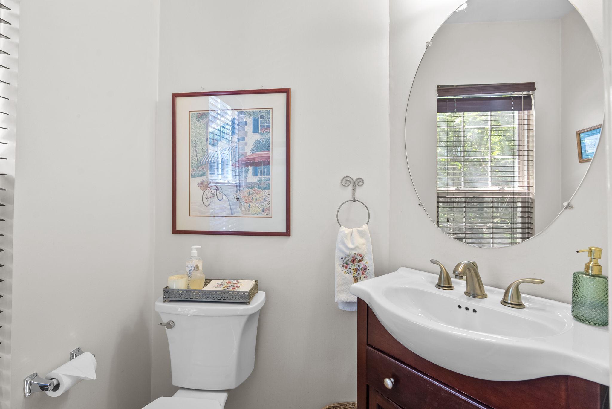 2128 Darcy Green Place Silver Spring, MD 20910 - Photo 17 of 34 Renovated Powder Room