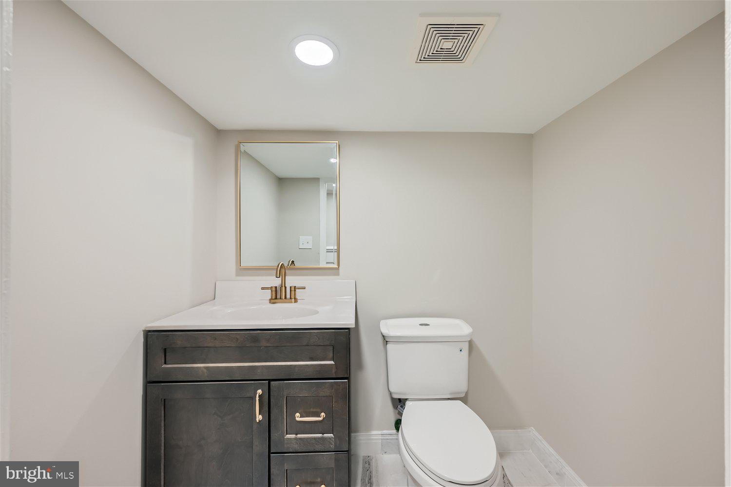 103 Overhill Road Baltimore, MD 21210 - Photo 36 of 44 Basement Bathroom