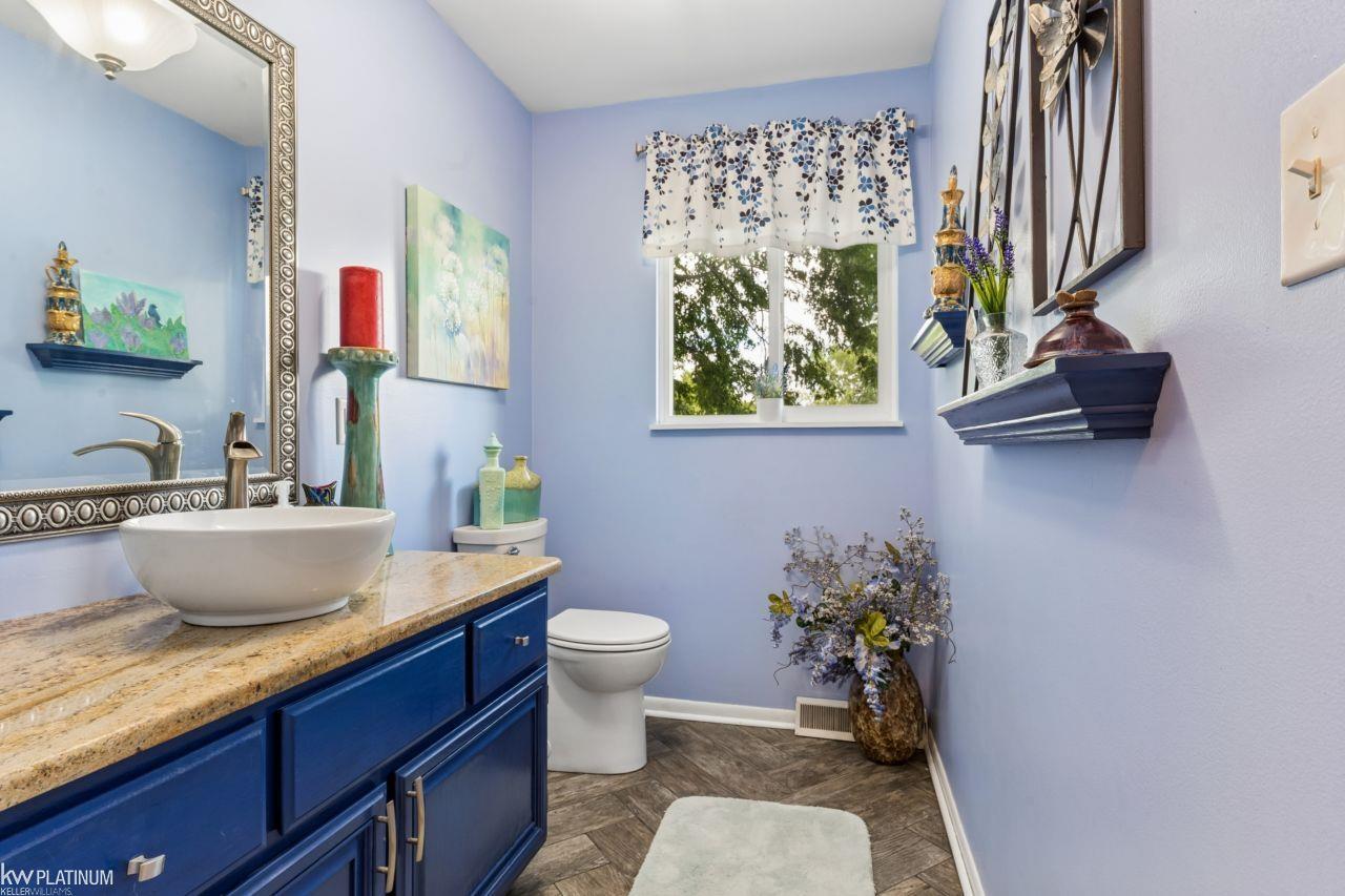 49199 Fairchild Road Macomb, MI 48042 - Photo 19 of 41 Gallery Image 19