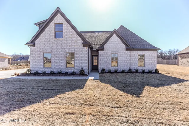 $334,750 | 6587 Boxley Pointe, Walls, MS 38680