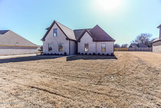 $334,750 | 6587 Boxley Pointe, Walls, MS 38680