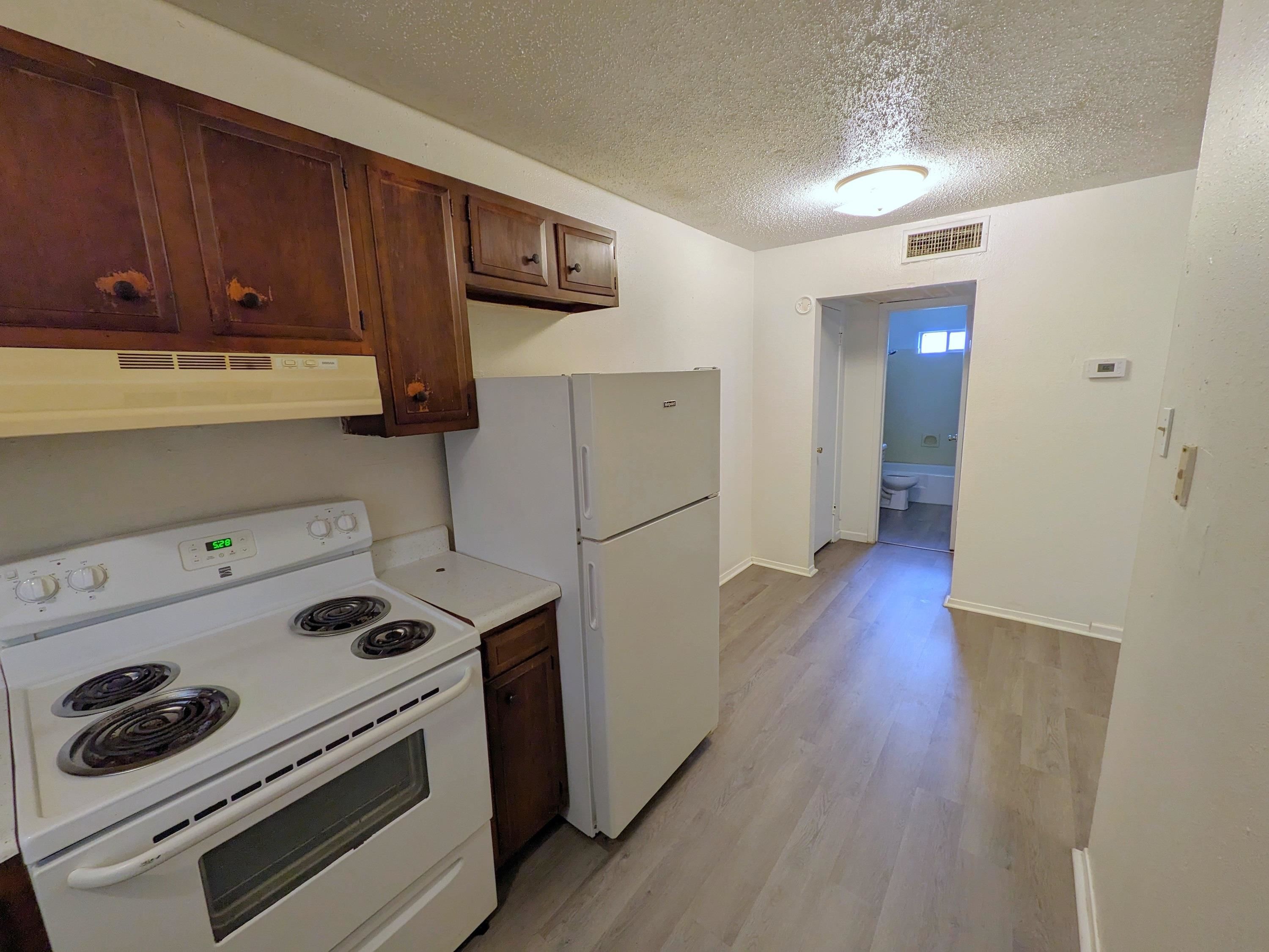 690 Adams Street Beaumont, TX 77705 - Photo 6 of 9