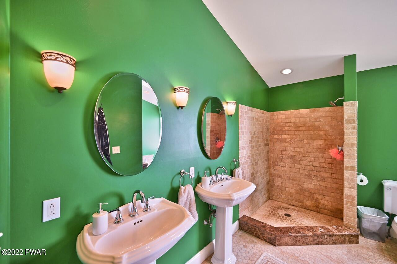 113 Norfolk Way Scranton, PA 18504 - Photo 23 of 52
