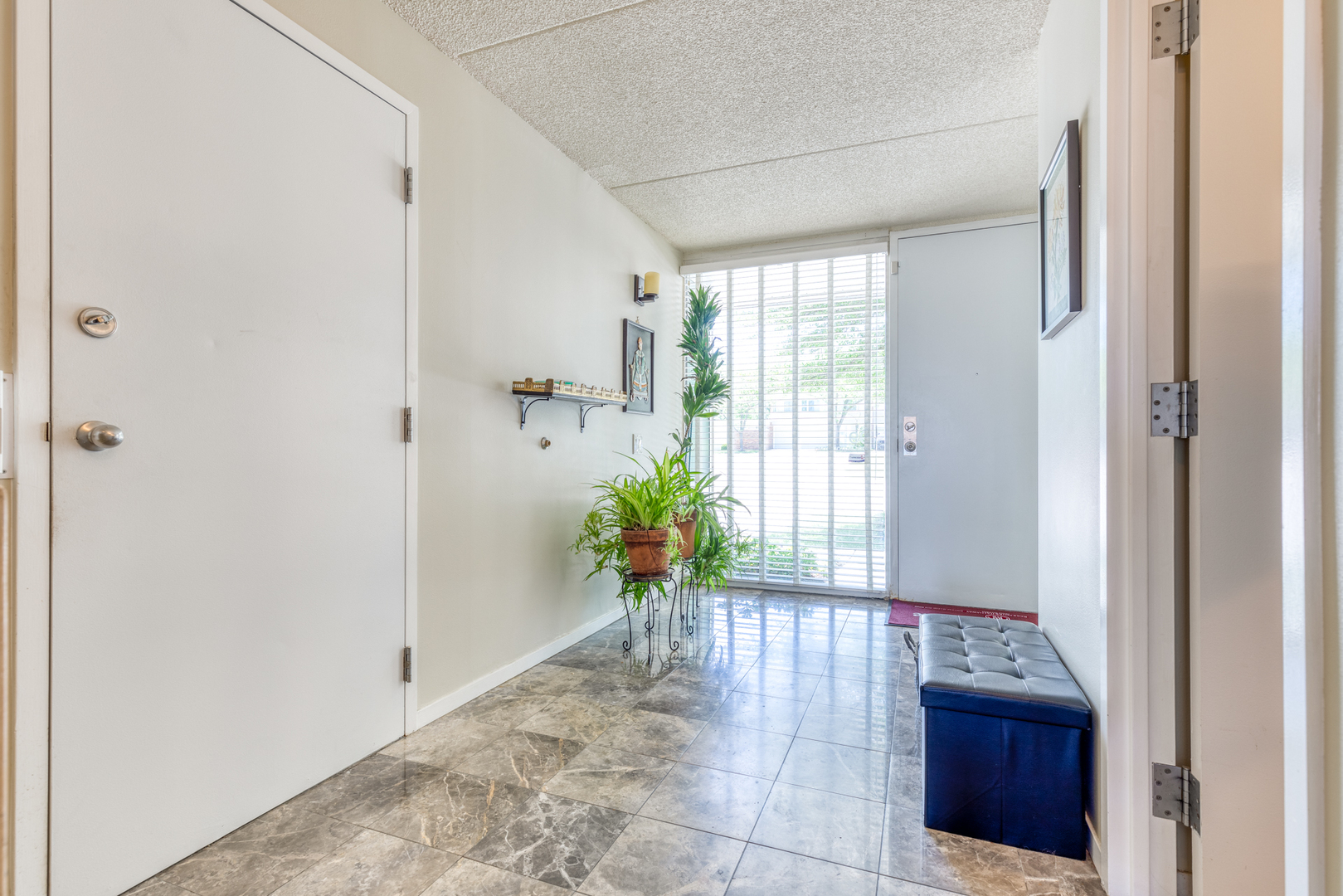99 Wellington Road Northbrook, IL 60062 - Photo 4 of 30