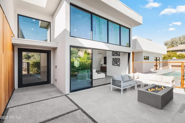 $20,000 | 5156 North 45th Place, Phoenix, AZ 85018