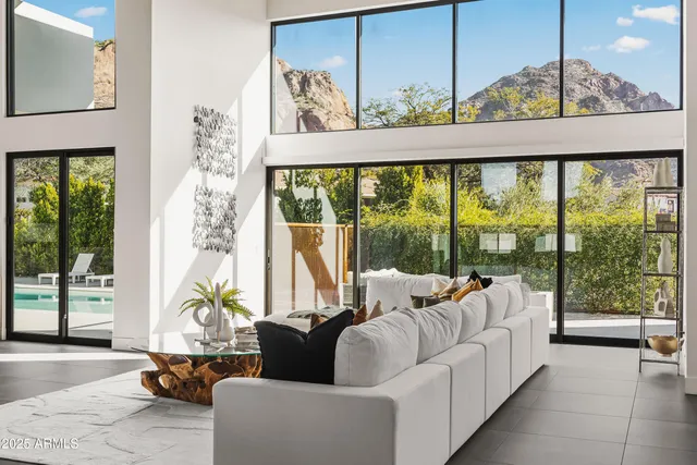 $20,000 | 5156 North 45th Place, Phoenix, AZ 85018