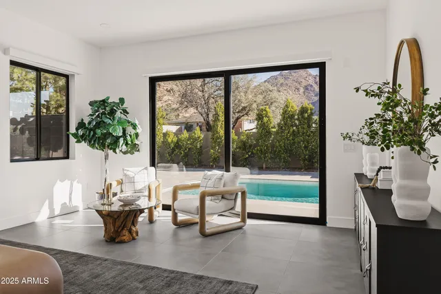 $20,000 | 5156 North 45th Place, Phoenix, AZ 85018