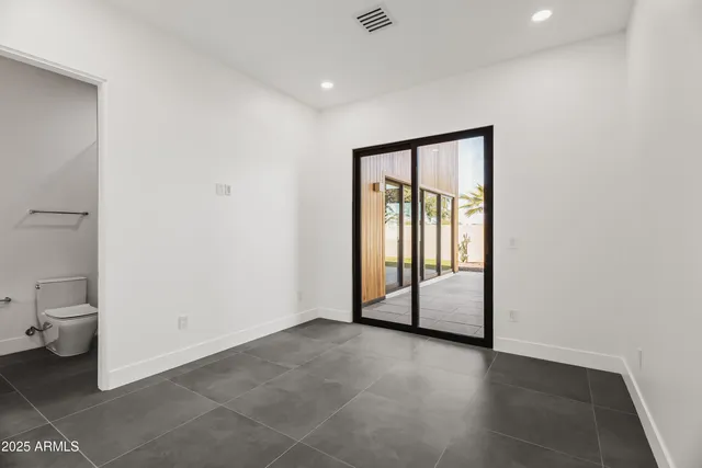 $20,000 | 5156 North 45th Place, Phoenix, AZ 85018