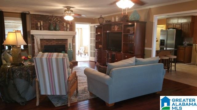 697 Cove Point Drive Riverside, AL 35135 - Photo 13 of 48