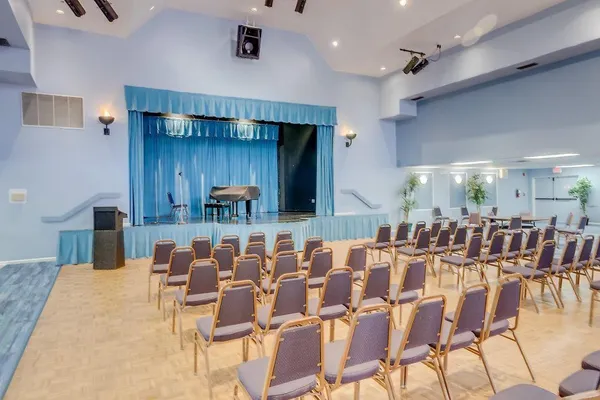 $2,429 | 2588 Carambola Circle North, Coconut Creek, FL 33066