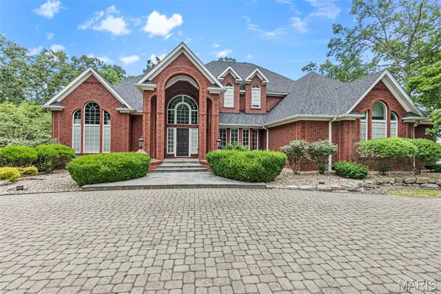 $1,550,000 | 1841 North Main Street, Perryville, MO 63775