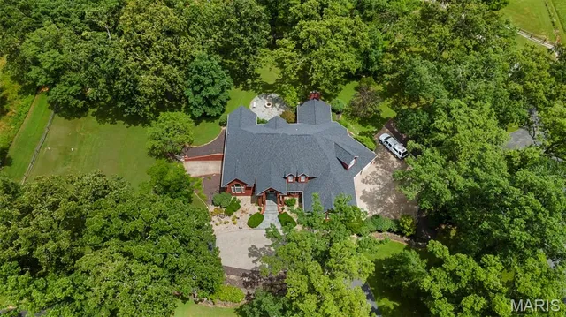 $1,550,000 | 1841 North Main Street, Perryville, MO 63775