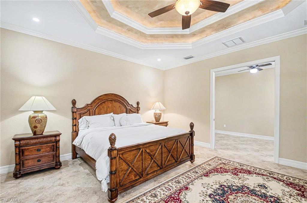 672 Fairway Terrace Naples, FL 34103 - Photo 11 of 40