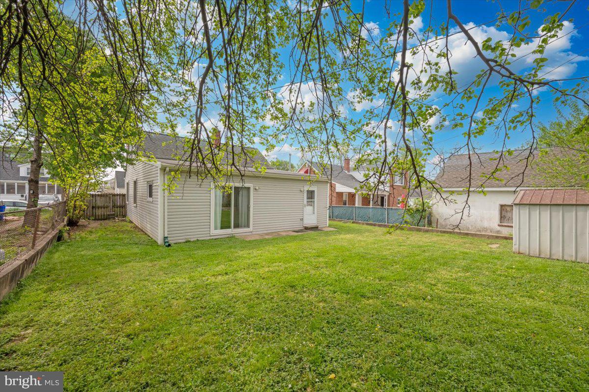 1910 Tyler Road Dundalk, MD 21222 - Photo 4 of 58 Spacious backyard oasis awaits you!