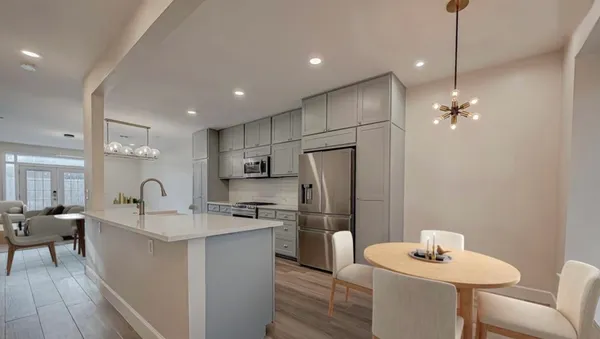 $3,000 | 7497 Brompton Street, Unit 7497, Houston, TX 77025
