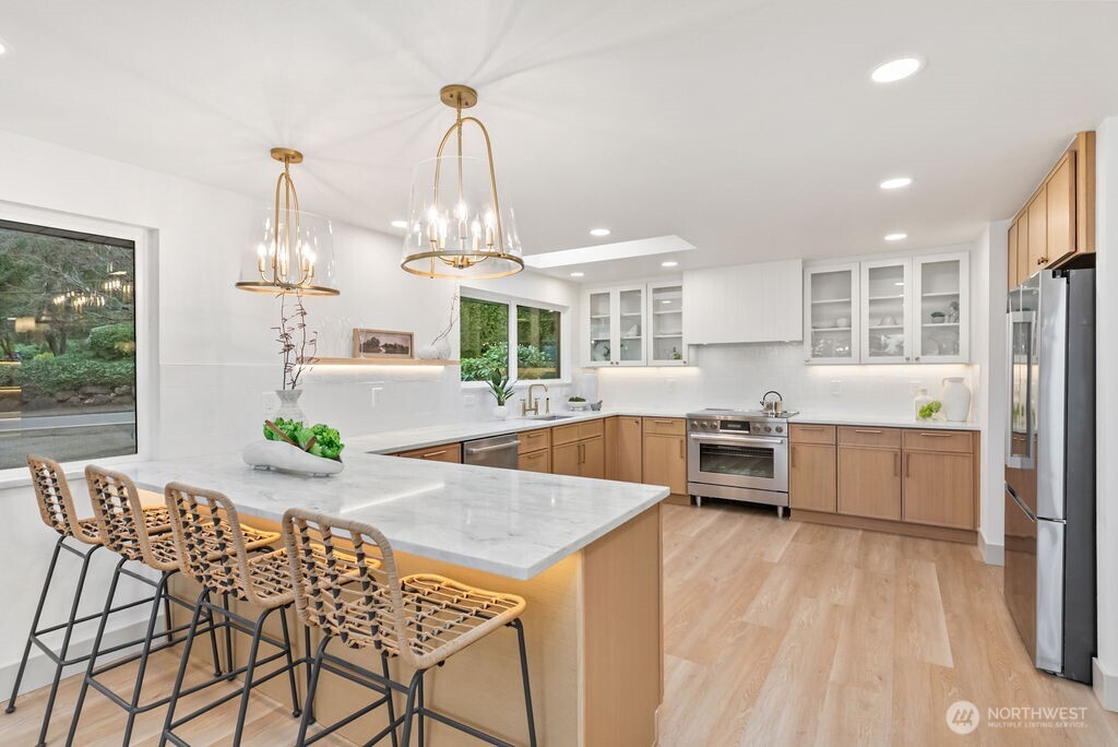 16858 76th Avenue West Edmonds, WA 98026 - Photo 16 of 40