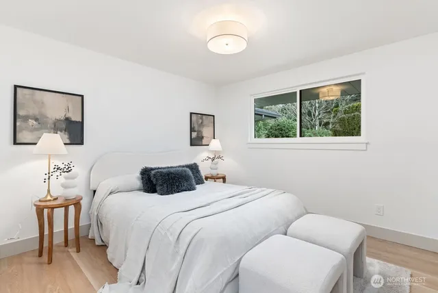 $2,099,777 | 16858 76th Avenue West, Edmonds, WA 98026