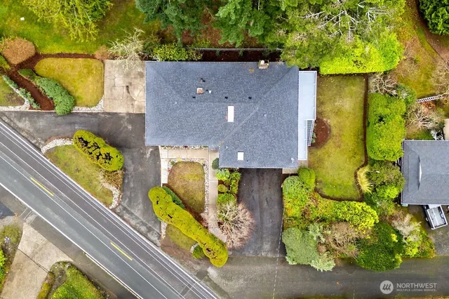 $2,099,777 | 16858 76th Avenue West, Edmonds, WA 98026