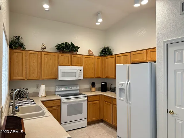$3,500 | 3352 East Cherry Hills Place, Chandler, AZ 85249