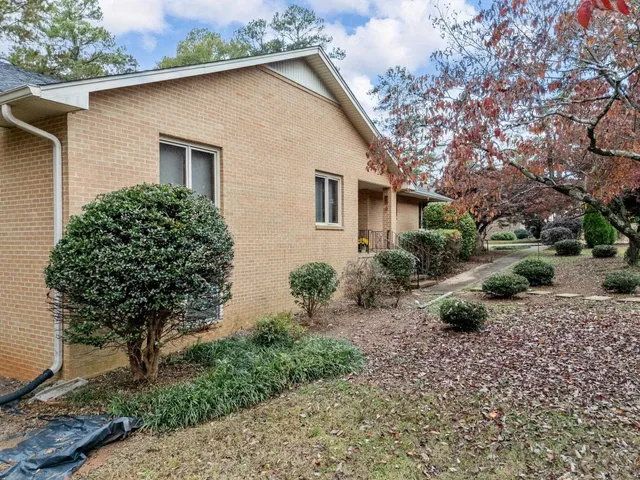 $369,000 | 205 Laurel Ridge Road, Anderson, SC 29621