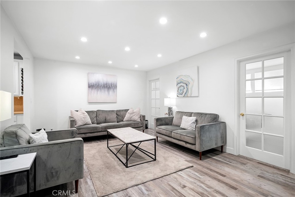 1325 Valley View Road, Unit 105 Glendale, CA 91202 - Photo 9 of 33 Gallery Image 9