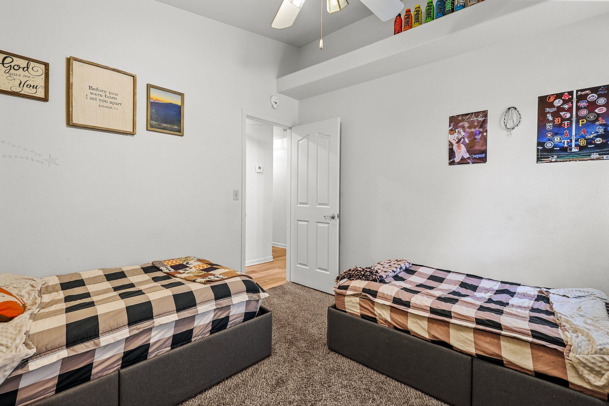 11539 Vista Del Rio Redding, CA 96003 - Photo 22 of 29 Bedroom