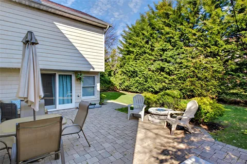 $1,189,000 | 125 Meadow Street, Garden City, NY 11530