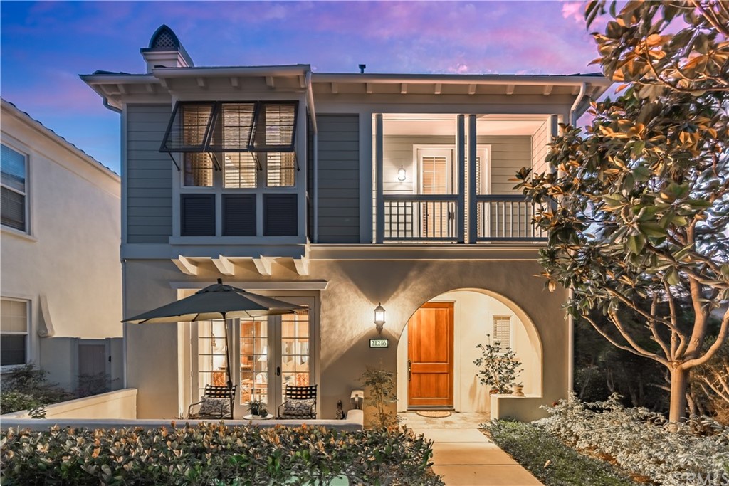 21246 Baeza Circle Huntington Beach, CA 92648 - Photo 2 of 49 a front view of a house