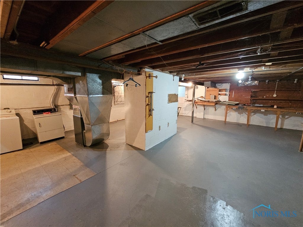 4110 Estateway Road Toledo, OH 43607 - Photo 17 of 23 Gallery Image 17